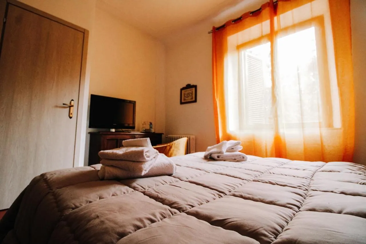 Villa Lilia By Let Siena 0*,